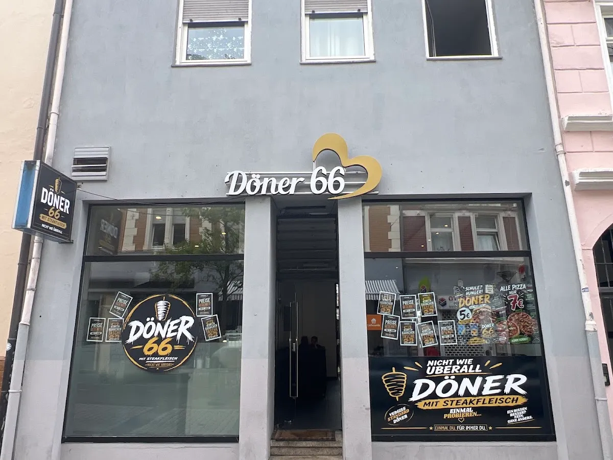 BookNoFees: Restoran – Döner 66 – Iserlohn – Döner 66, fotoğraf 1