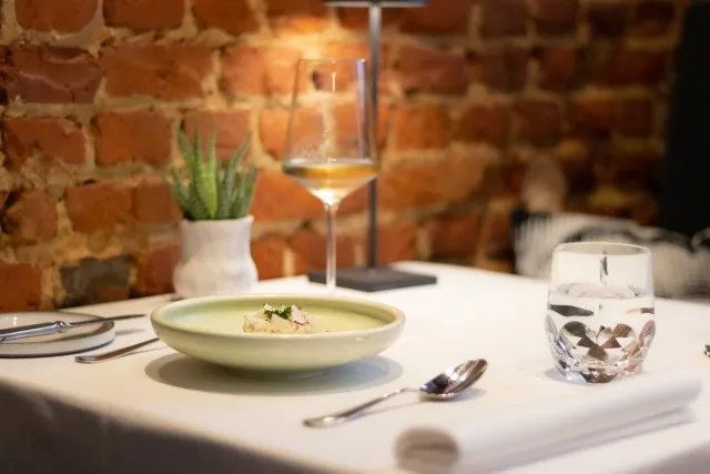 BookNoFees: Restoran – Umā – Brussels – Umā, fotoğraf 3