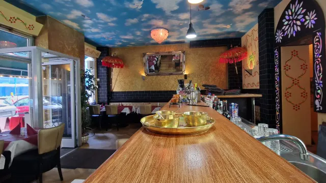BookNoFees: Restoran – Ajwa – Berlin – Köpek, fotoğraf 3