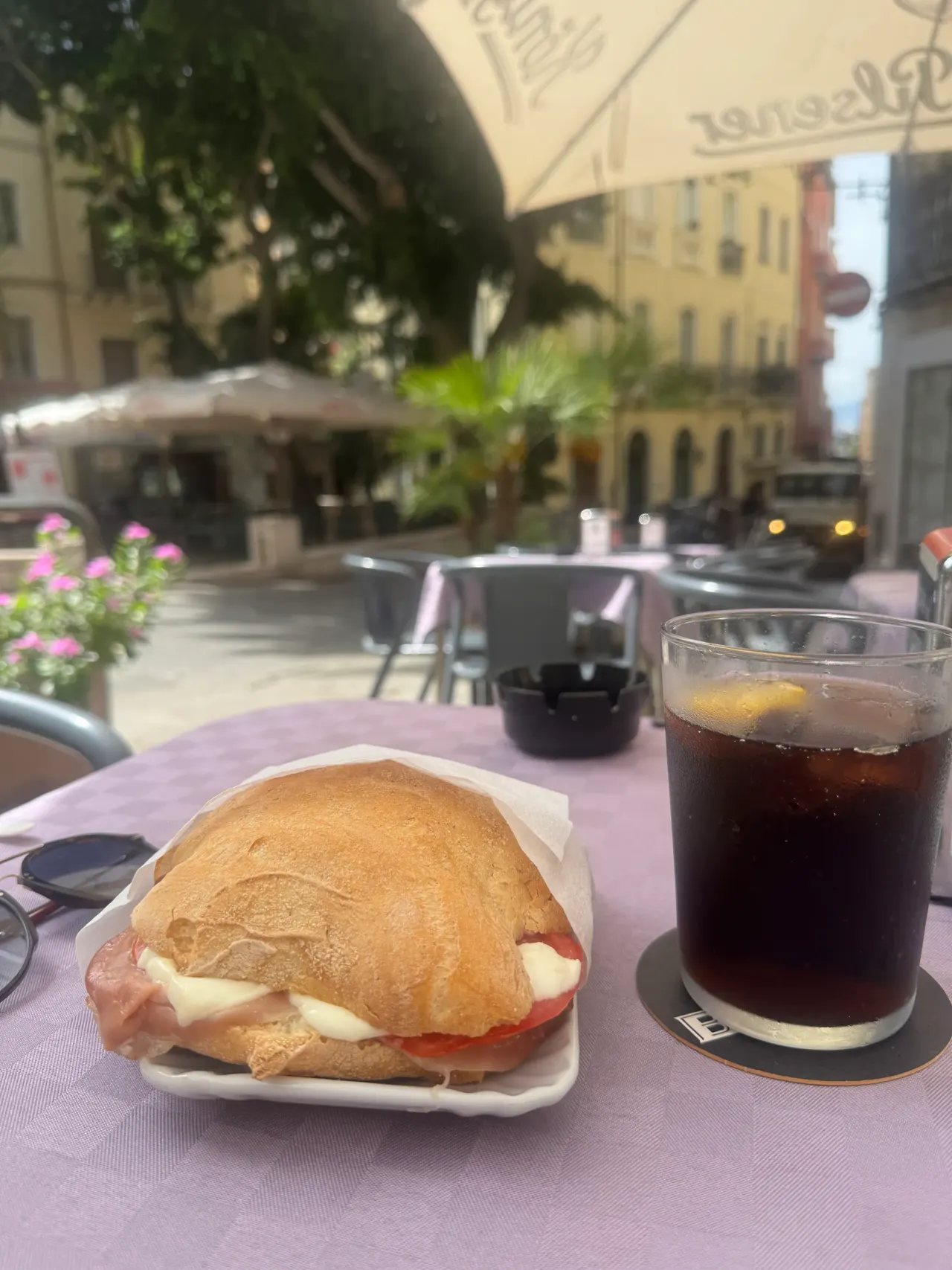 BookNoFees: Kafe – Moka Domus – Cagliari – Moka Domus, fotoğraf 1