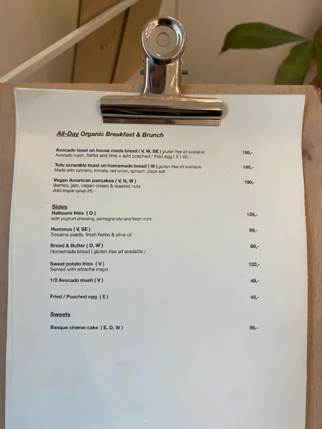 BookNoFees: Kafe – KUMI – Oslo – On, fotoğraf 2