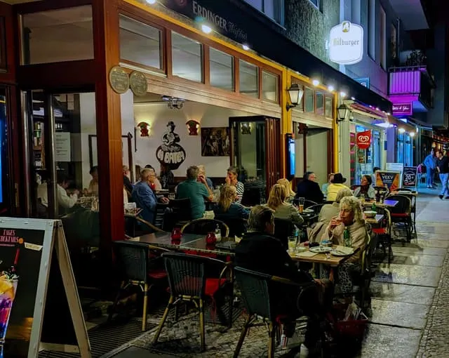 BookNoFees: Restoran – Adamo's Tapas Bar & Restaurant – Berlin – Adamo's Tapas Bar & Restoran, fotoğraf 2