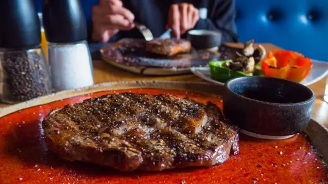 BookNoFees: Restoran – Beef N' Pepper – Warsaw – Sığır Eti ve Biber, fotoğraf 3