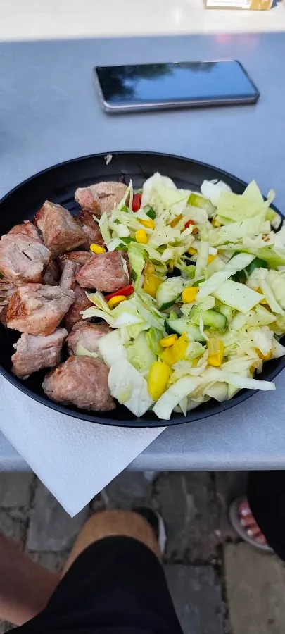 BookNoFees: Restoran – Finnentroper Lokschuppen – Finnentrop – Finnentrop Lokomotif Deposu, fotoğraf 2