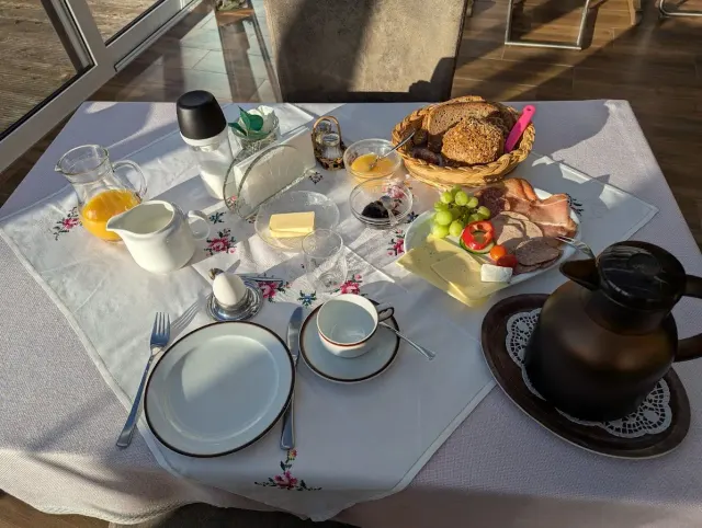BookNoFees: Restoran – Gasthof Feige – Bad Berleburg – Feige Hanı, fotoğraf 3