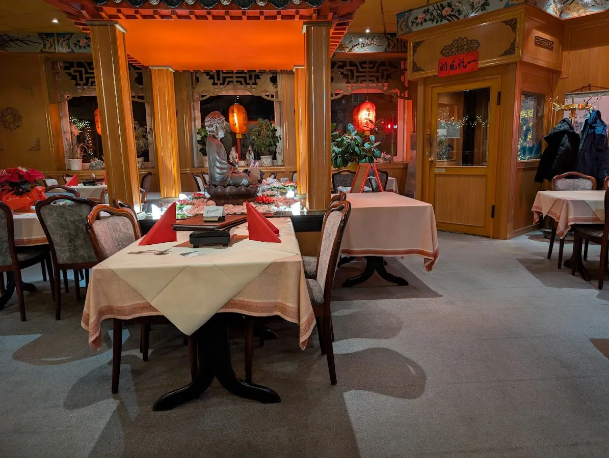 BookNoFees: Restoran – China-Restaurant Jadegarten – Werne – Jadegarten Çin Restoranı, fotoğraf 1