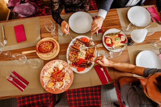 BookNoFees: Restoran – To Je To balkan žar – Ljubljana – İşte Bu, Balkan Mangalı, fotoğraf 3