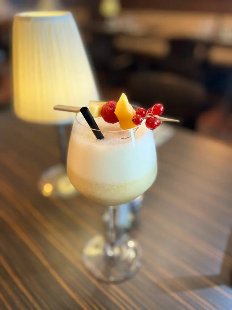 BookNoFees: Restoran – L'Arganier – Brussels – Argan Ağacı, fotoğraf 1