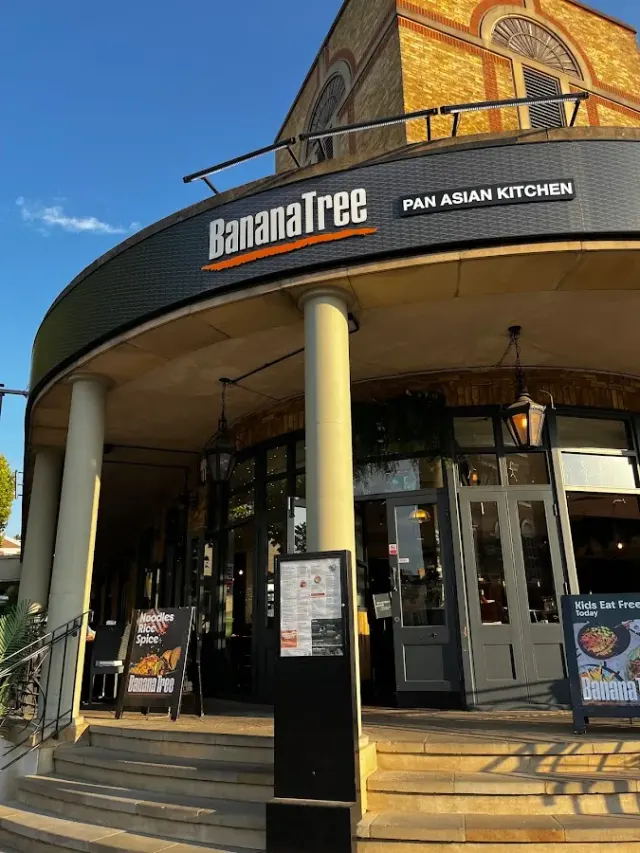 BookNoFees: Restoran – Banana Tree – London – Muz Ağacı, fotoğraf 2