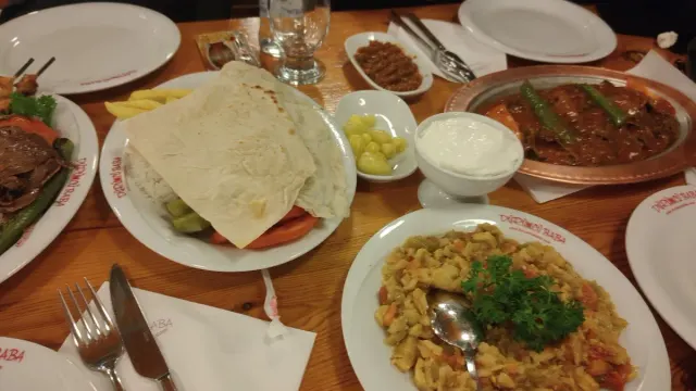 BookNoFees: Restoran – Dürümcü Baba – Istanbul – Dürümcü Baba, fotoğraf 3