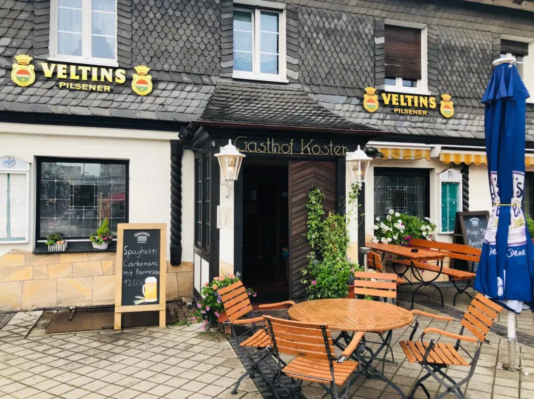 BookNoFees: Restoran – Gasthof Köster – Arnsberg-Hüsten – Köster Hanı, fotoğraf 1