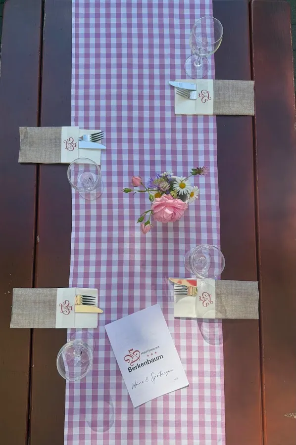 BookNoFees: Restoran – Berkenbaum Restaurant – Kierspe – Berkenbaum Restoranı, fotoğraf 2