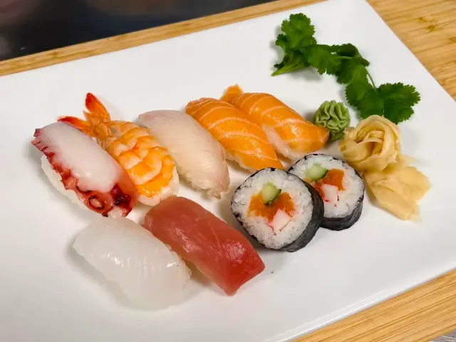 BookNoFees: Atıştırmalık büfesi – Asahi Sushi – Stockholm – Asahi Sushi, fotoğraf 2
