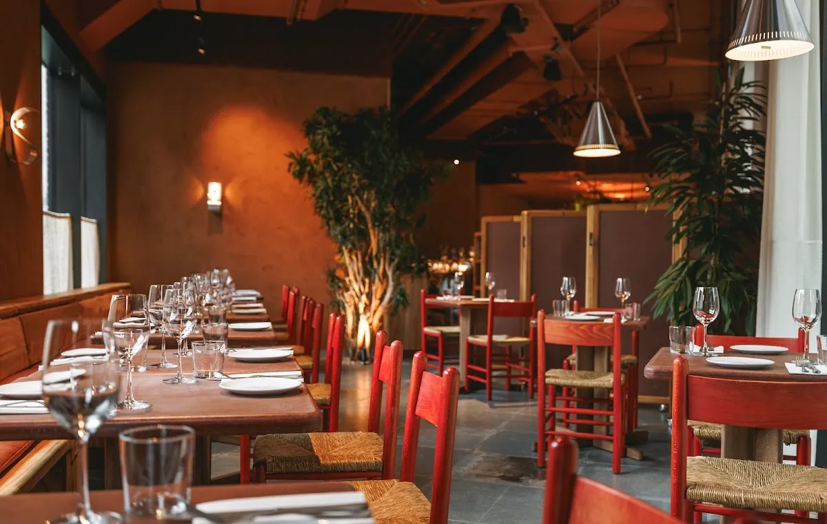 BookNoFees: Restoran – Ara Restaurant – London – Now Restaurant, fotoğraf 1