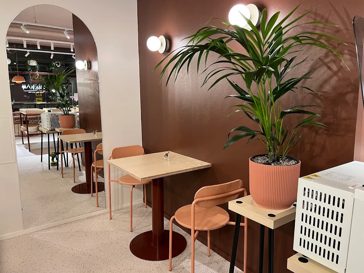 BookNoFees: Restoran – Hanami Sushi Töölö – Helsinki – Hanami Sushi Töölö, fotoğraf 1