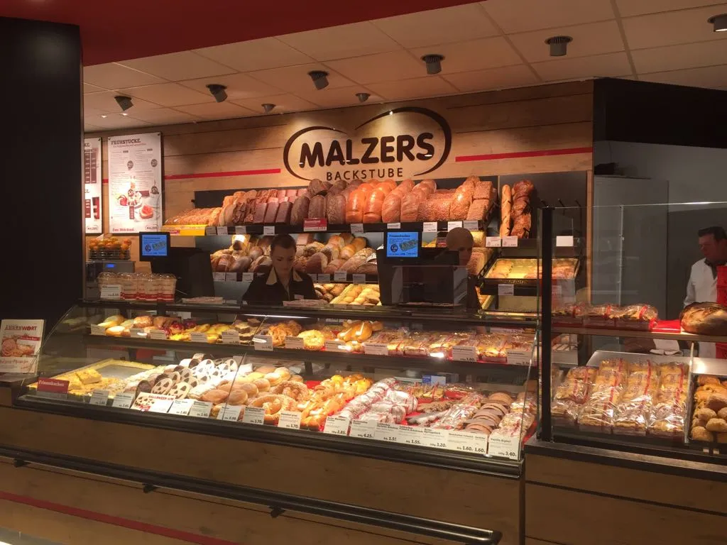 BookNoFees: Restoran – MALZERS Backstube – Holzwickede – MALZERS Fırını, fotoğraf 1