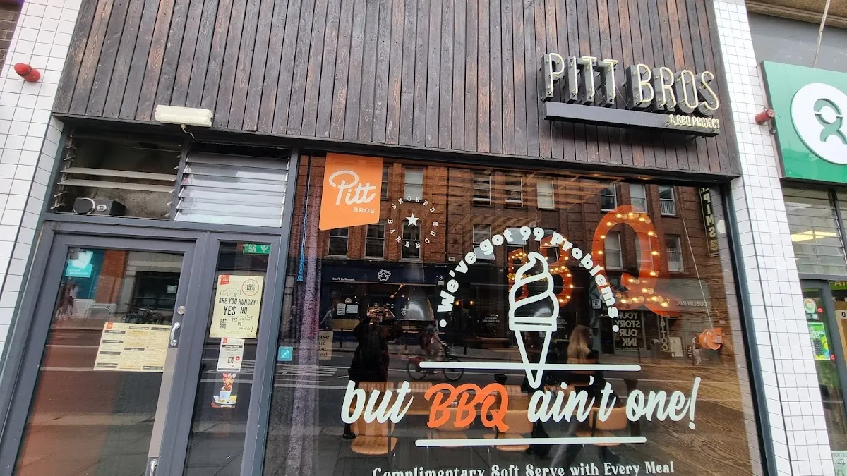 BookNoFees: Restoran – Pitt Bros – Dublin – Pitt Kardeşler, fotoğraf 1