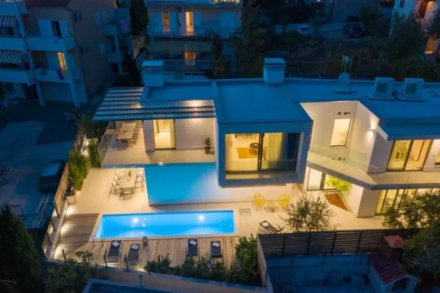 BookNoFees: Villa Sunset – Zaboric