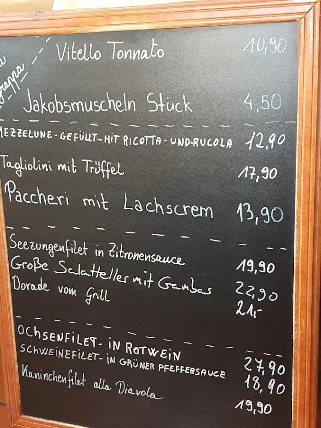 BookNoFees: Restoran – La Grappa – Schwelm – Grappa, fotoğraf 2