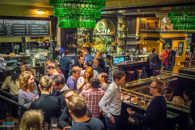 BookNoFees: Cafe Amsterdam, Oslo