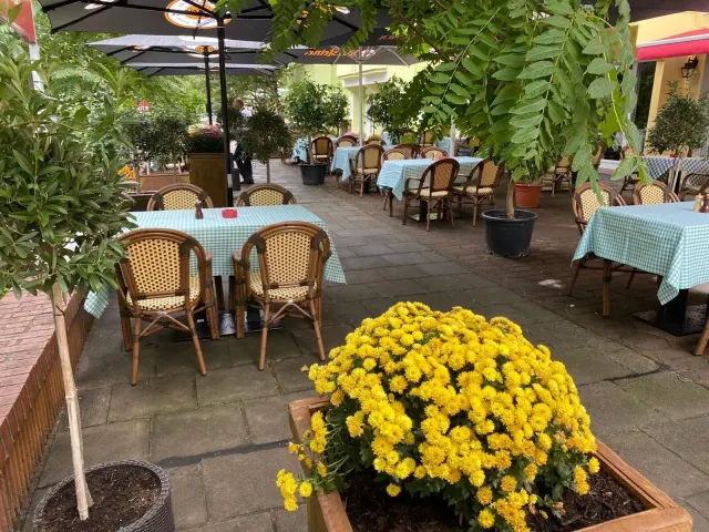 BookNoFees: Restoran – Terrazza Portofino – Berlin – Portofino Terası, fotoğraf 3