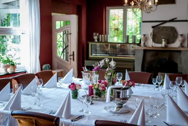 BookNoFees: Restoran – Ristorante La Fenice – Arnsberg-Neheim – La Fenice Restoranı, fotoğraf 4