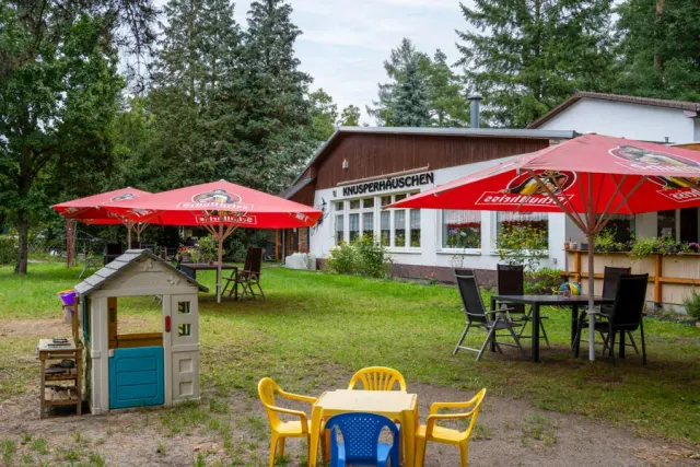 BookNoFees: Restoran – Knusperhäuschen – Berlin – Çıtır evcik, fotoğraf 2