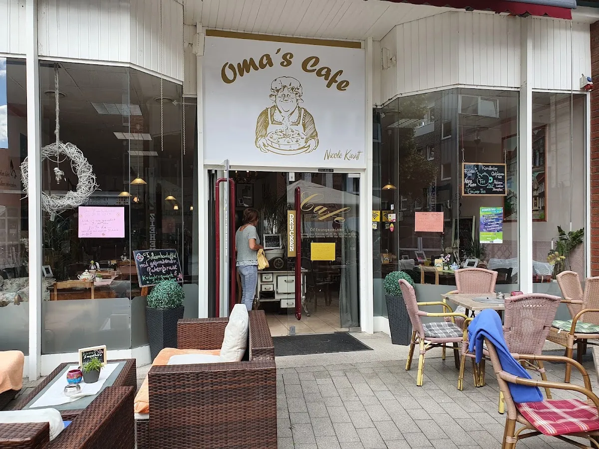 BookNoFees: Restoran – Oma's Cafe – Werne – Büyükannenin Kafe'si, fotoğraf 1