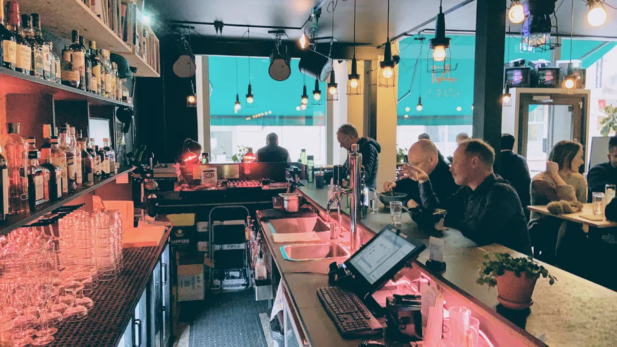 BookNoFees: Restoran – Ai Ramen Klara – Stockholm – Ai Ramen Hazır, fotoğraf 1