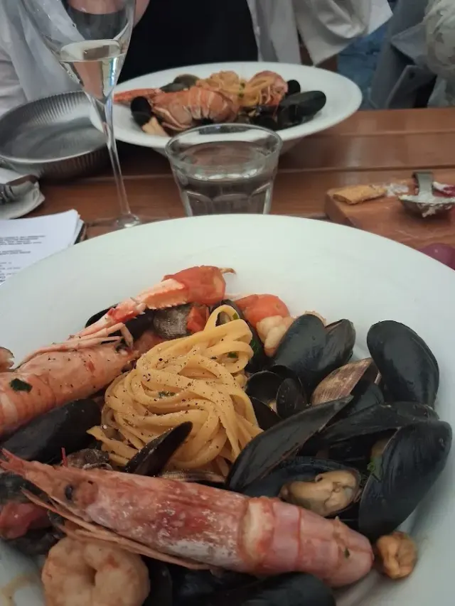 BookNoFees: Restoran – Baltazar – Oslo – Baltazar, fotoğraf 2