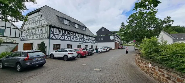 BookNoFees: Gasthof Ley, Netphen