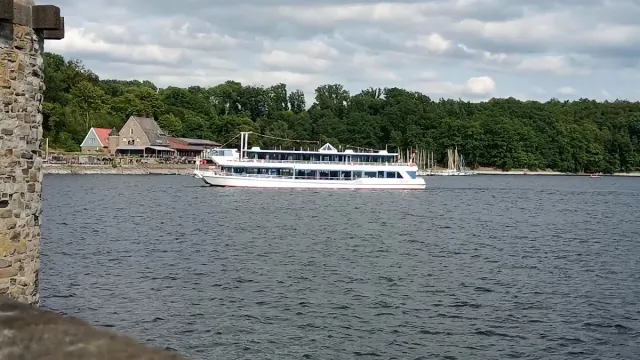 BookNoFees: Restoran – Möhne-Pavillon – Möhnesee-Günne – Möhne Pavyonu, fotoğraf 3