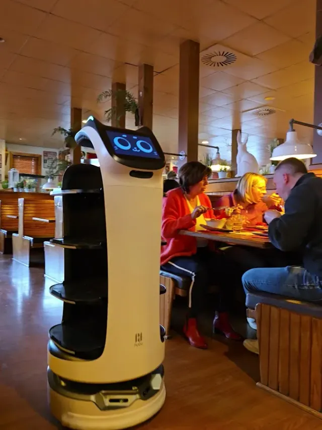 BookNoFees: Restoran – Connies Diner – Kamen – Connie's Diner, fotoğraf 3