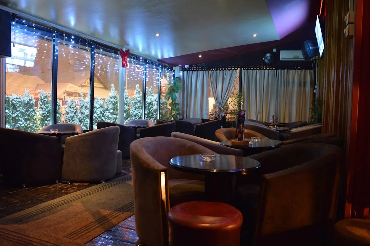 BookNoFees: Kafe – Rastell Caffe – Belgrade – Rastell Caffe, fotoğraf 1