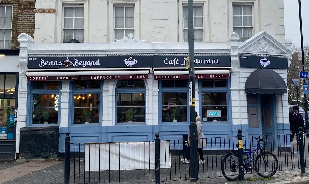 BookNoFees: Kafe – Beans & Beyond – London – Fasulye ve Ötesi, fotoğraf 1