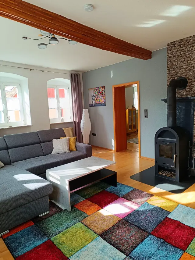 BookNoFees tatil evi: Hornbach – Manastırın Yanındaki Tatil Dairesi - Bel Etage