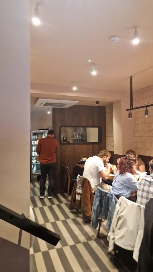 BookNoFees: Restoran – Bunsen – Dublin – Bunsen, fotoğraf 2
