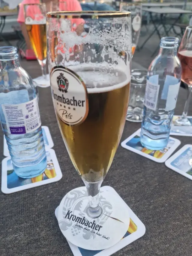BookNoFees: Restoran – Gasthof Cafe Belz – Kreuztal – Gasthof Cafe Belz, fotoğraf 2