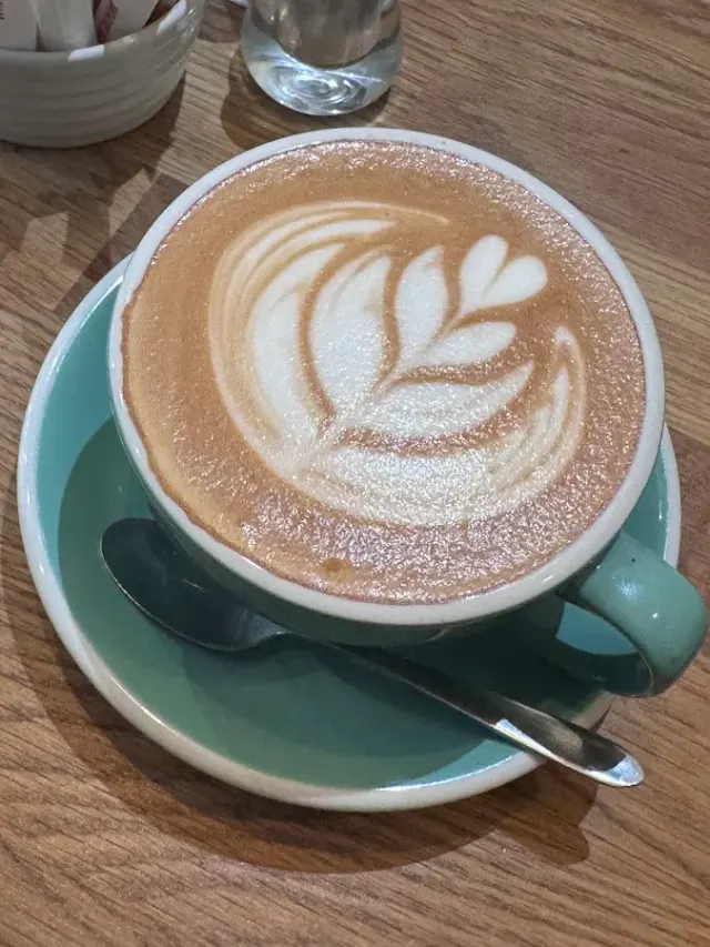 BookNoFees: Kafe – Green Land Café – Dublin – Green Land Kafe, fotoğraf 3