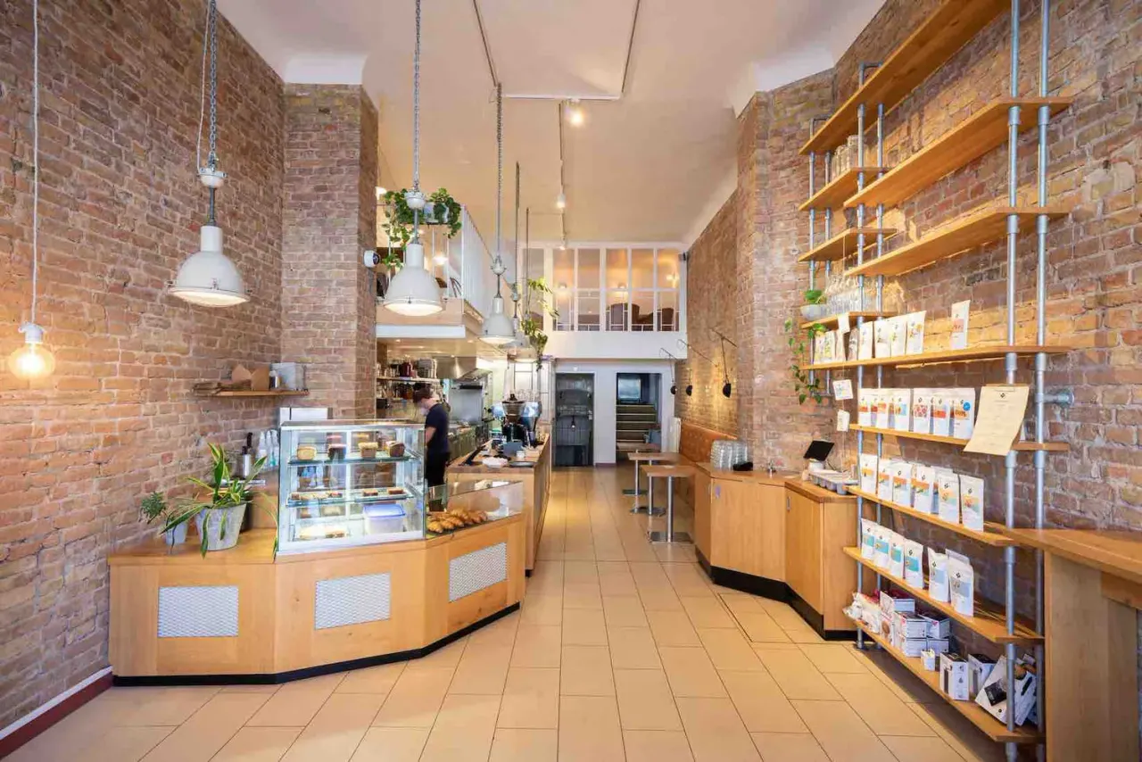 BookNoFees: Kafe – 19grams – Berlin – 19 gram, fotoğraf 1