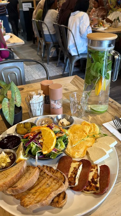 BookNoFees: Kafe – Dobar – London – İyi, fotoğraf 2