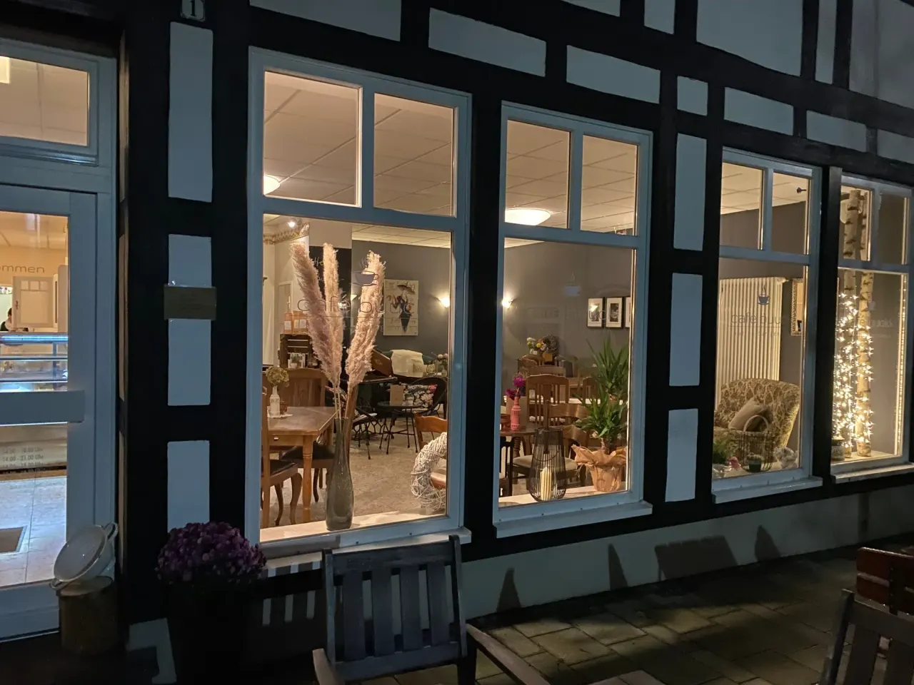 BookNoFees: Kafe – Café Buuck – Rüthen – Kahve Kitabı, fotoğraf 1