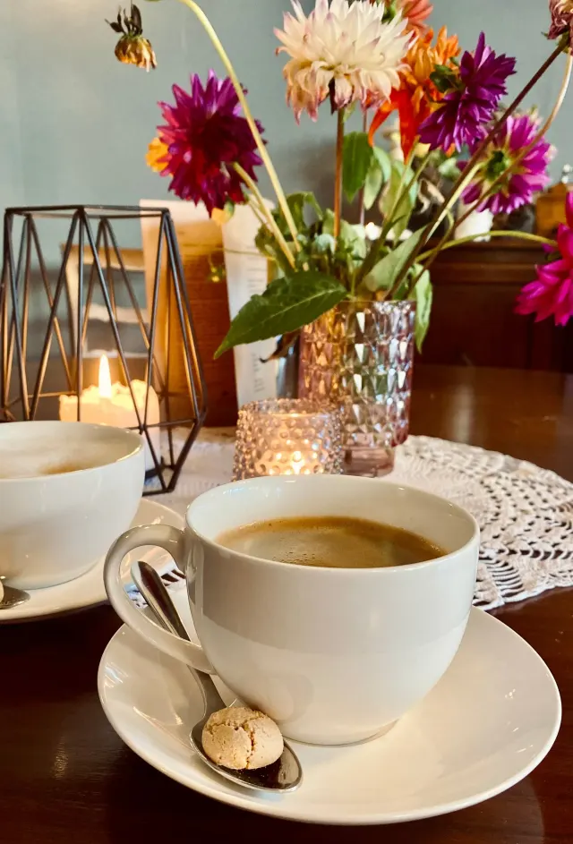 BookNoFees: Kafe – Café Buuck – Rüthen – Kahve Kitabı, fotoğraf 3