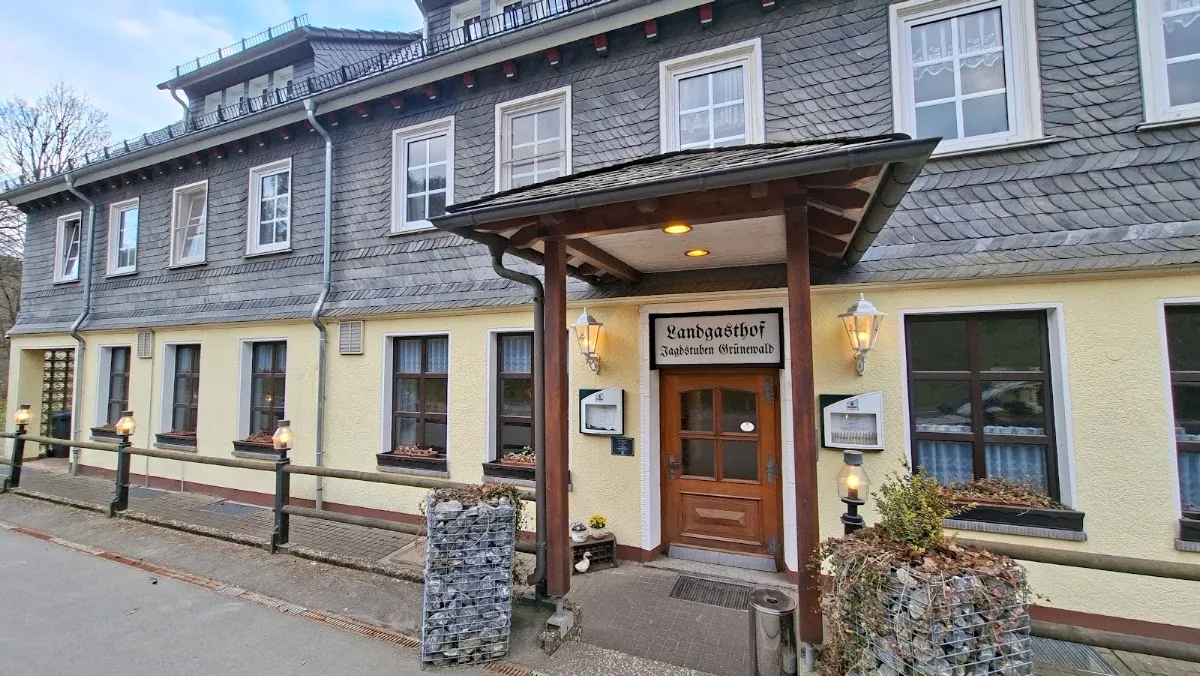 BookNoFees: Restoran – Landgasthof Jagdstuben Grünewald – Bad Berleburg – Grünewald Avhanesi Kırsal Konukevi, fotoğraf 1