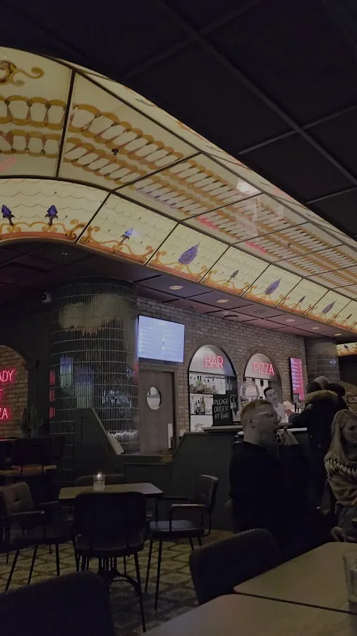 BookNoFees: Restoran – Chicago Pizza and Brew – Oslo – Chicago Pizza ve Bira, fotoğraf 2