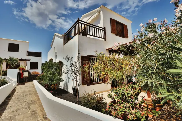BookNoFees: Pequeño Paraíso Lanzarote | 4 kişilik modern tatil evi | Solvalor, Playa Honda’da – Playa Honda