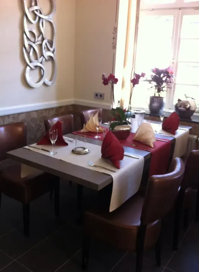 BookNoFees: Restoran – Haus Drei Könige – Balve – Üç Kral Evi, fotoğraf 2