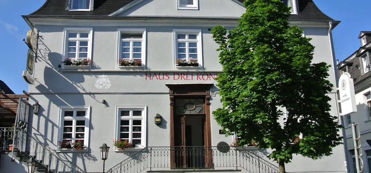 BookNoFees: Restoran – Haus Drei Könige – Balve – Üç Kral Evi, fotoğraf 1