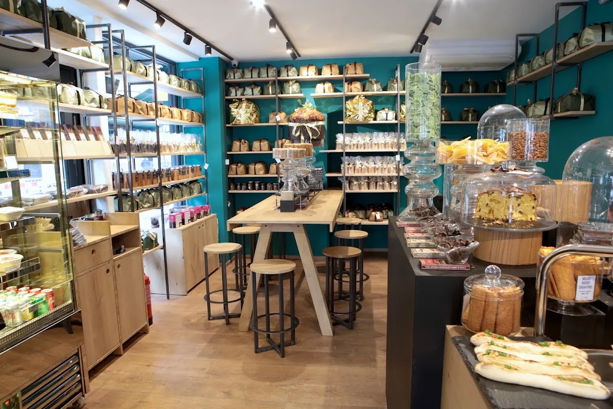 BookNoFees: Kafe – Arro Coffee - The Temple of Coffee – London – Arro Coffee - Kahvenin Tapınağı, fotoğraf 1