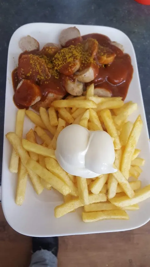 BookNoFees: Restoran – Boxenstopp Streetfood – Nachrodt-Wiblingwerde – Streetfood'da mola, fotoğraf 1
